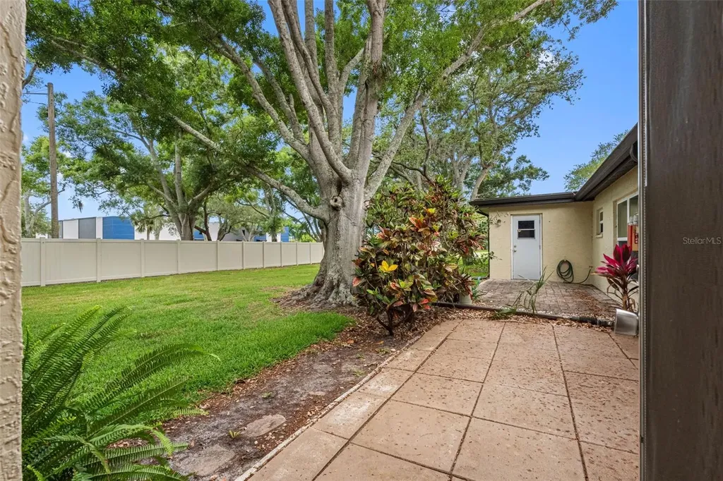 12200 Vonn Road Largo FL 33774