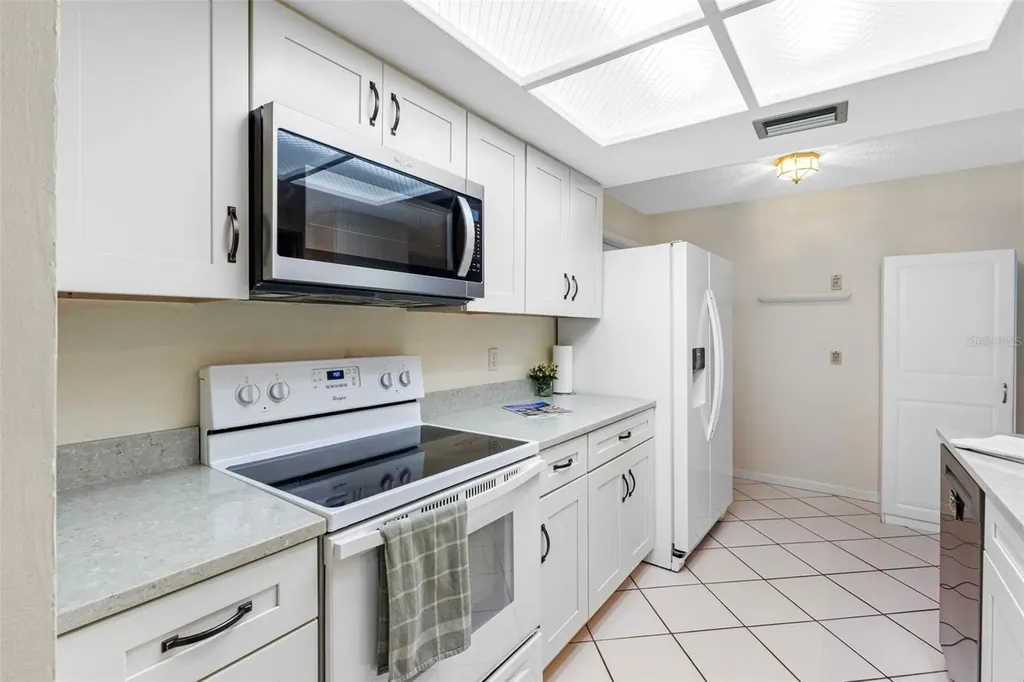 12200 Vonn Road Largo FL 33774