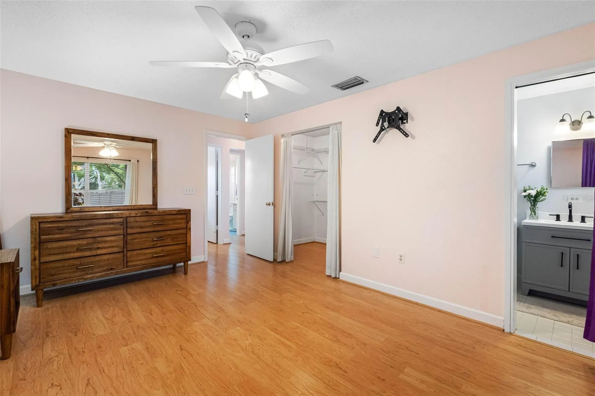 12200 Vonn Road Largo FL 33774