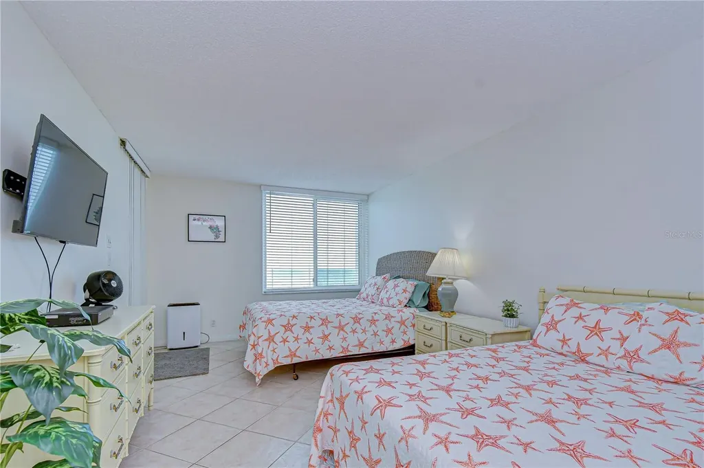 7100 Sunset Way St Pete Beach FL 33706