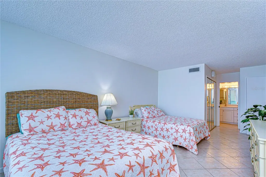 7100 Sunset Way St Pete Beach FL 33706