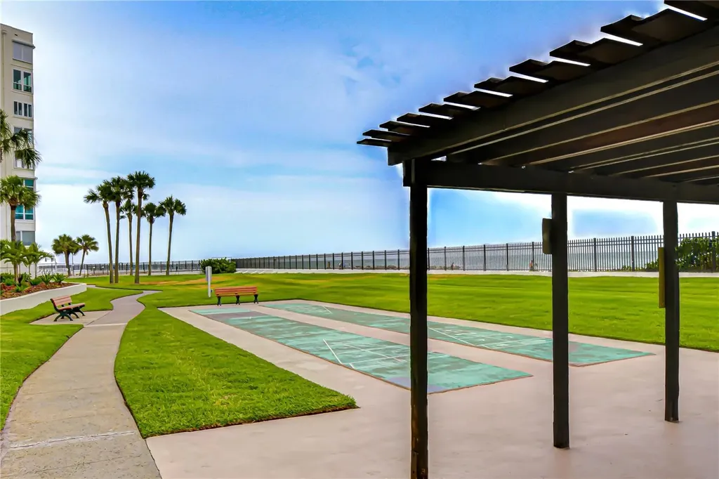 7100 Sunset Way St Pete Beach FL 33706