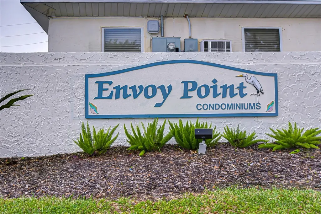 7100 Sunset Way St Pete Beach FL 33706