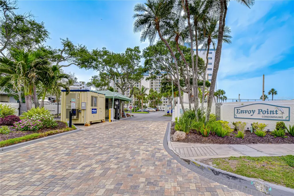 7100 Sunset Way St Pete Beach FL 33706