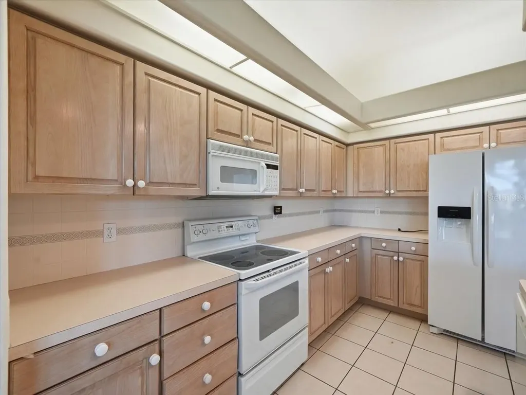 9311 Butler Boulevard Weeki Wachee FL 34613