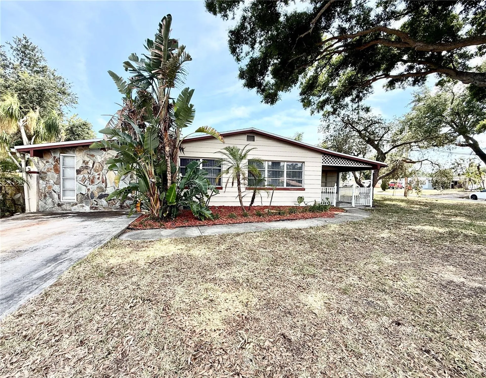 10862 Village Green Avenue Seminole FL 33772
