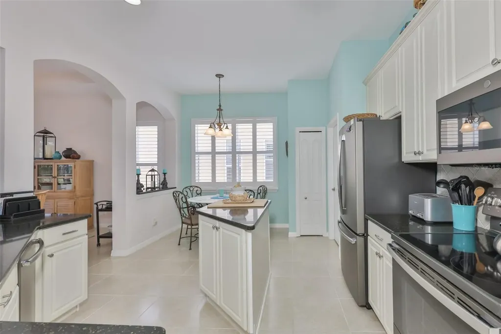 829 Regal Manor Way Sun City Center FL 33573