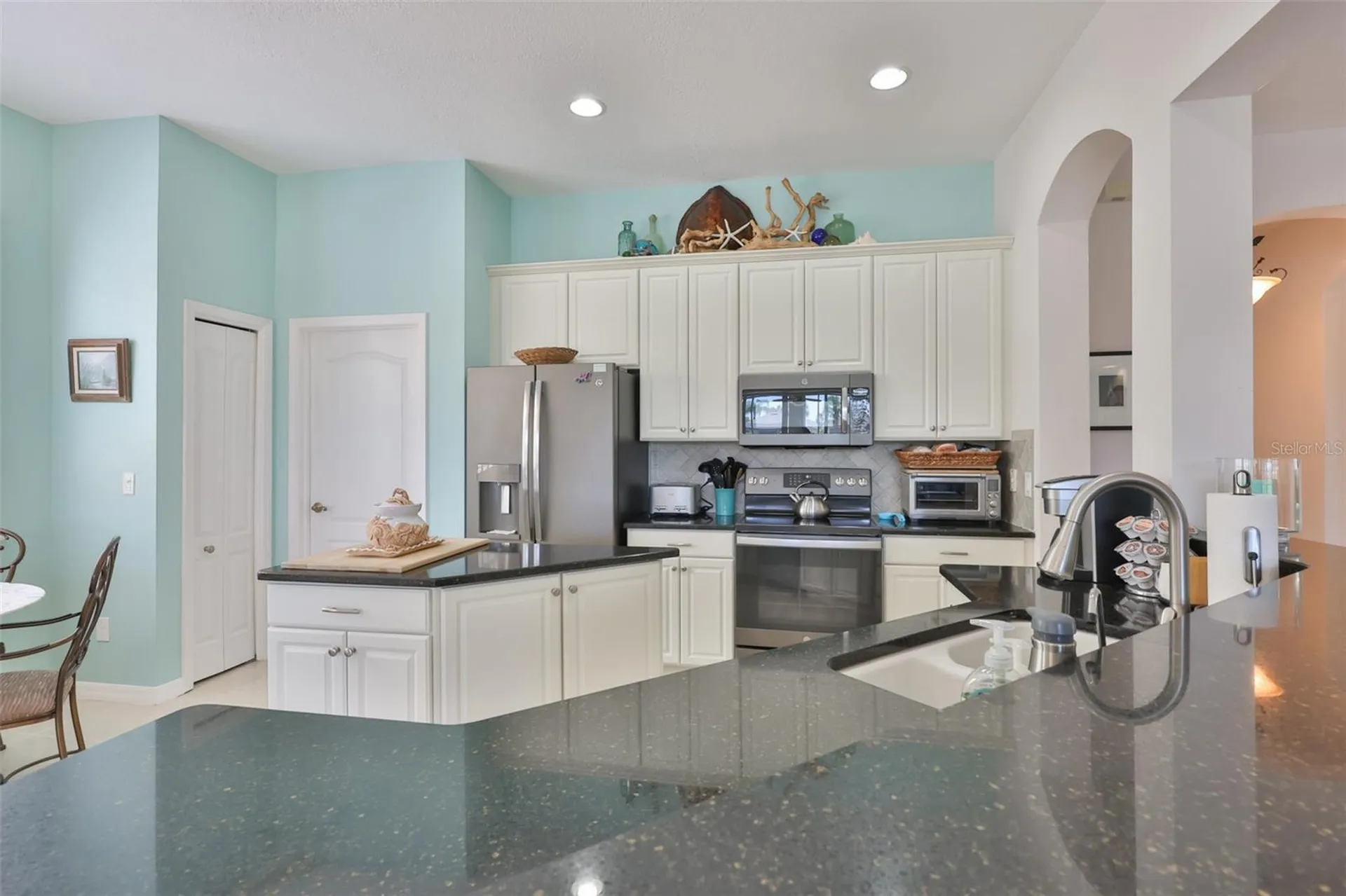 829 Regal Manor Way Sun City Center FL 33573