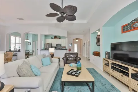 829 Regal Manor Way Sun City Center FL 33573