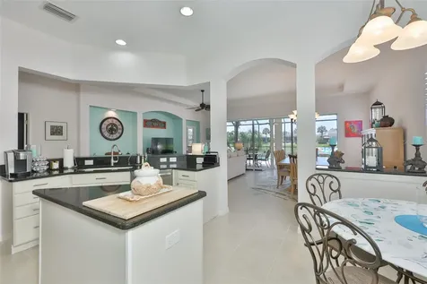 829 Regal Manor Way Sun City Center FL 33573