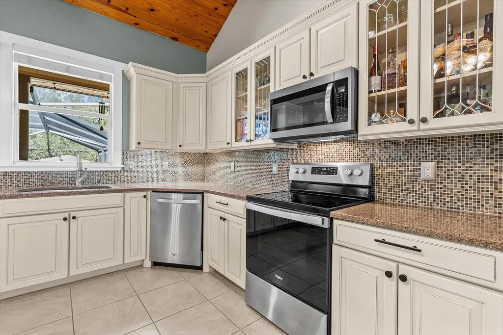 1165 Vereda Verde Sarasota FL 34232