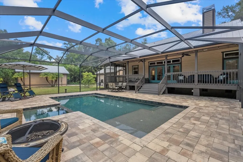 1165 Vereda Verde Sarasota FL 34232