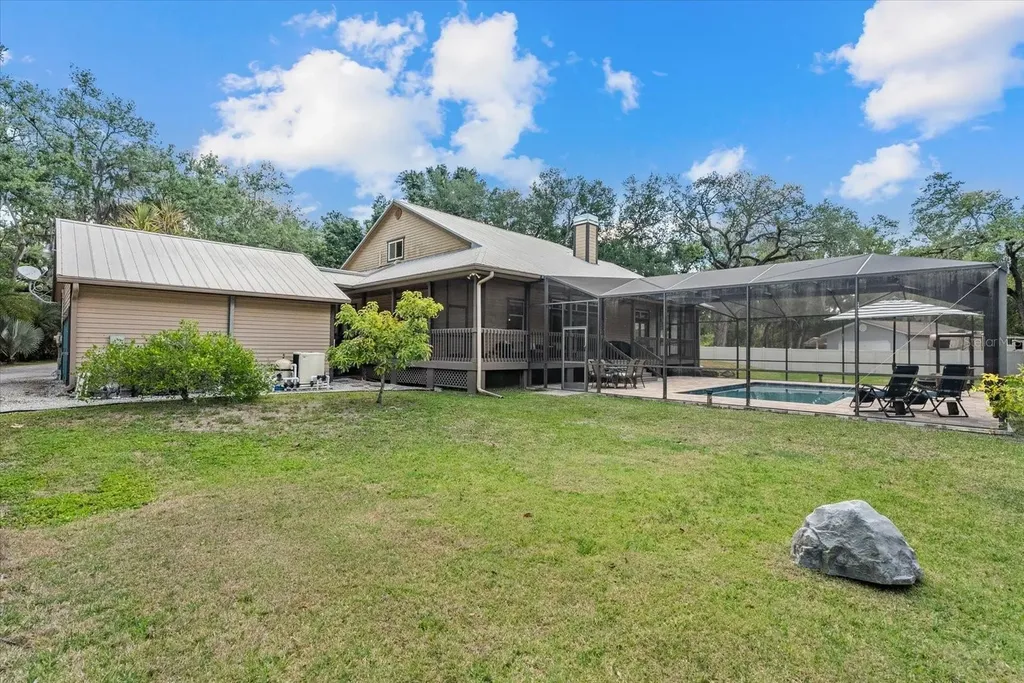 1165 Vereda Verde Sarasota FL 34232