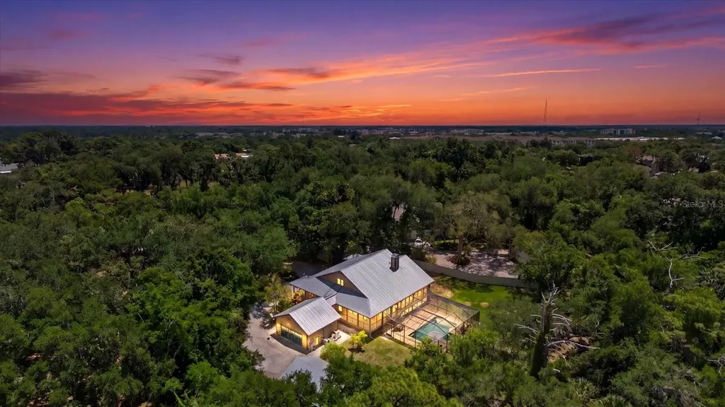 1165 Vereda Verde Sarasota FL 34232