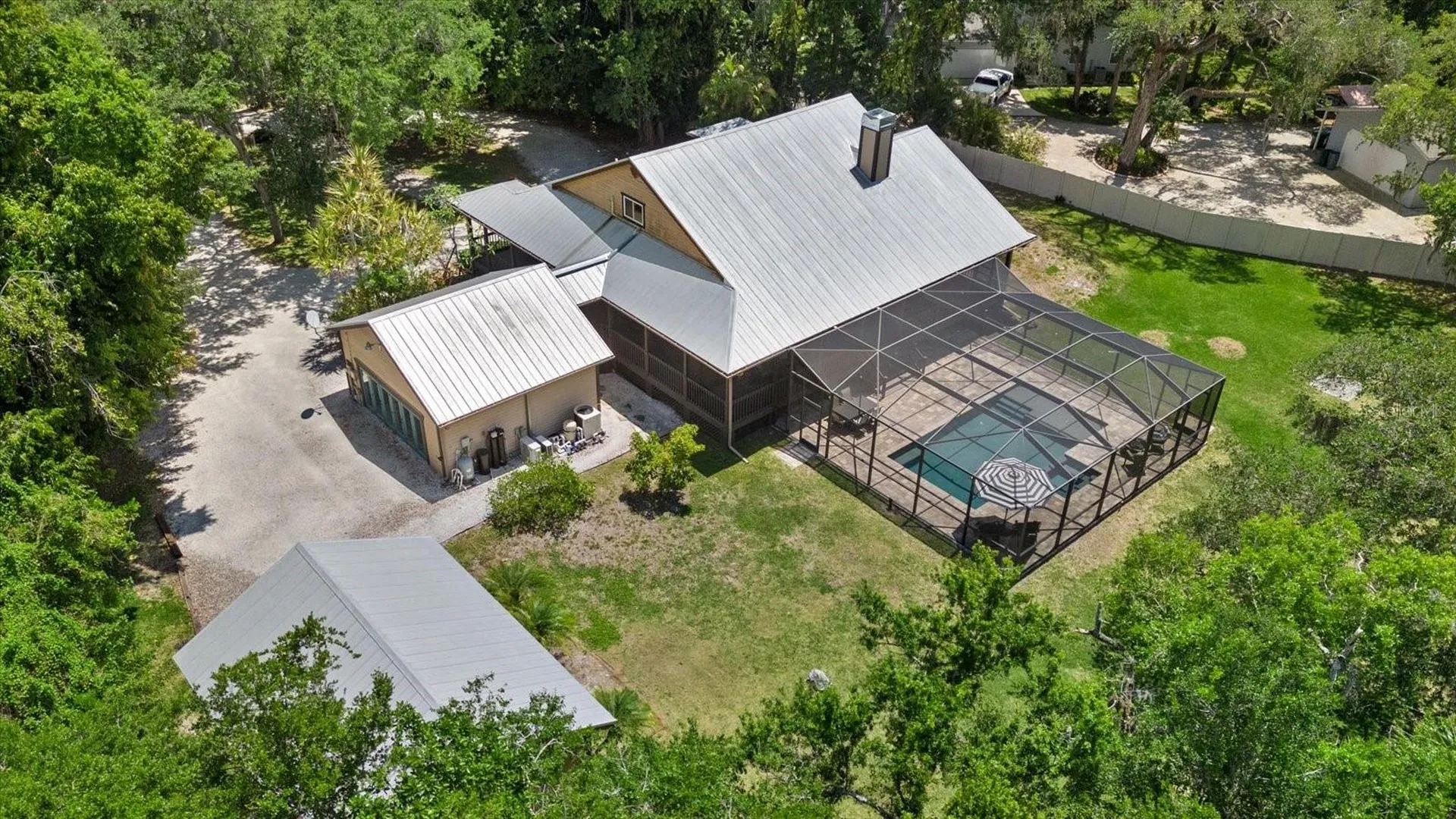 1165 Vereda Verde Sarasota FL 34232