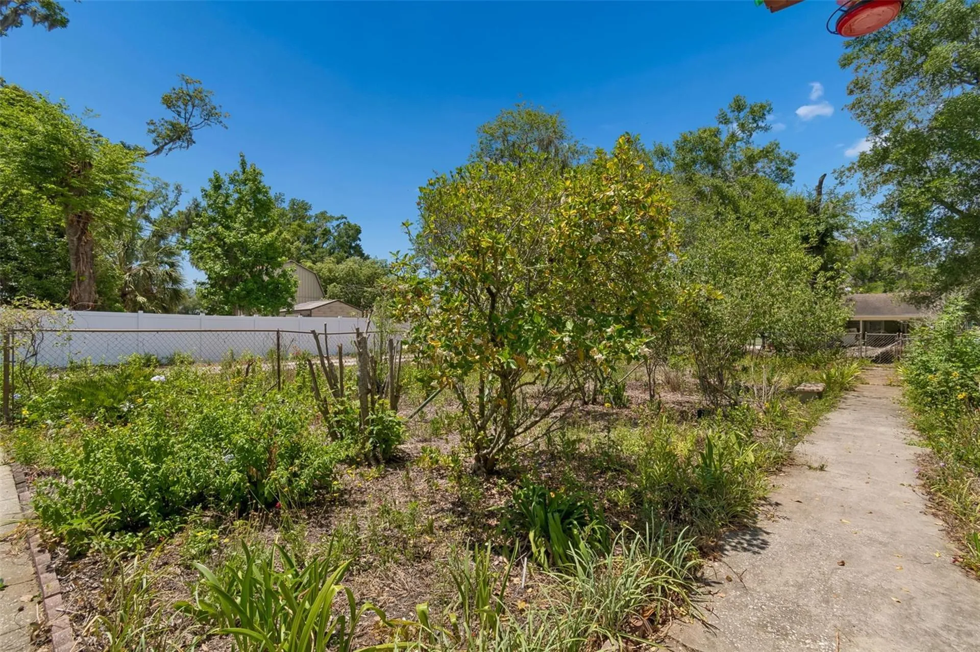 707 N Johnson Street Plant City FL 33563