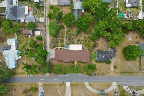 707 N Johnson Street Plant City FL 33563