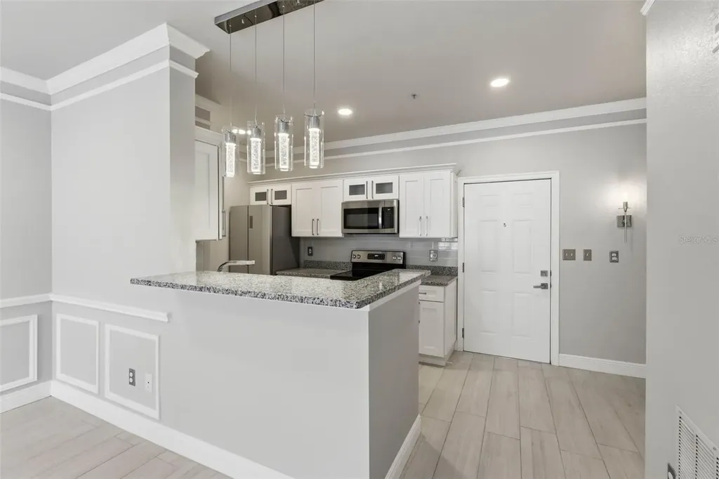 4333 Bayside Village Drive Tampa FL 33615