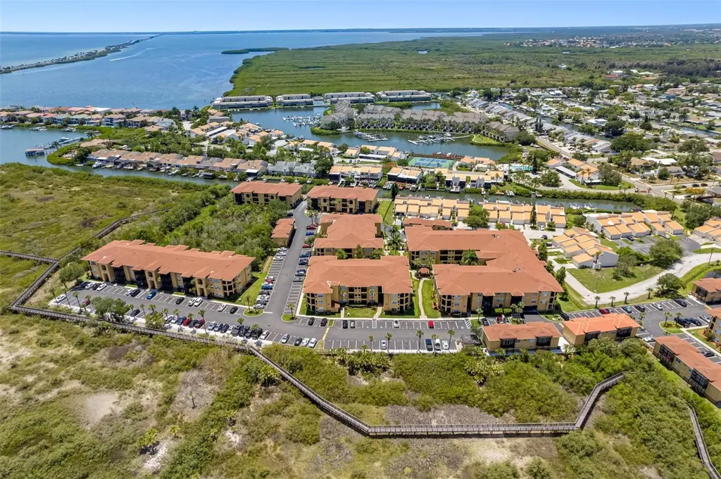 4333 Bayside Village Drive Tampa FL 33615