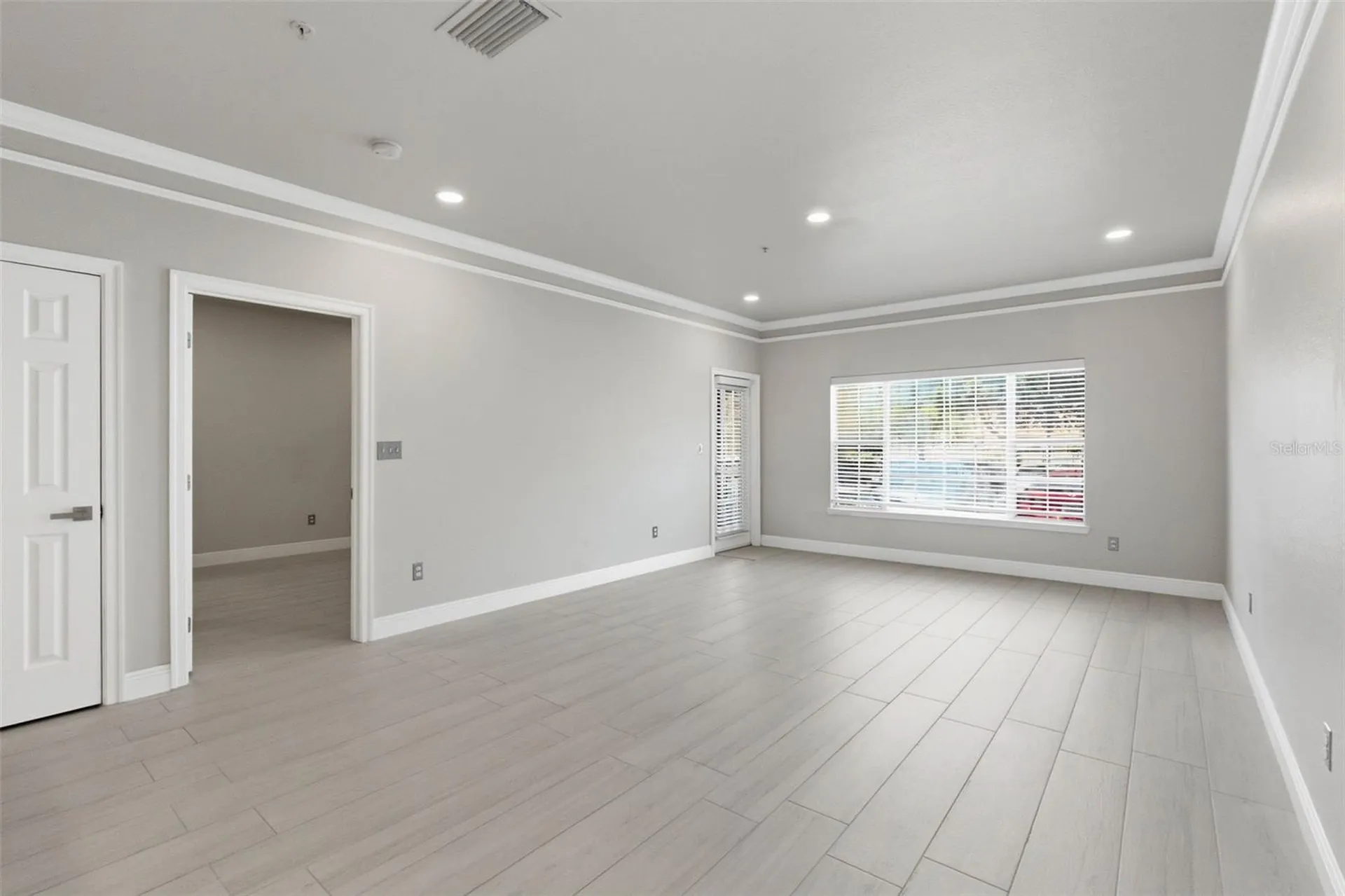 4333 Bayside Village Drive Tampa FL 33615