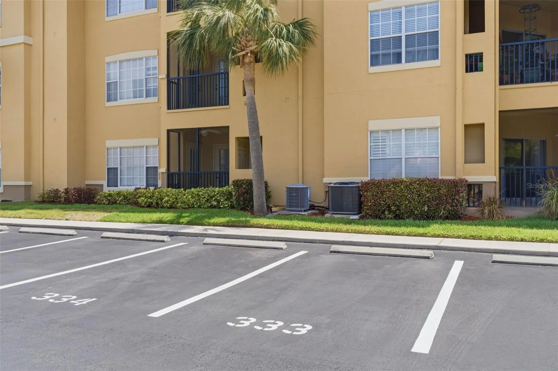 4333 Bayside Village Drive Tampa FL 33615