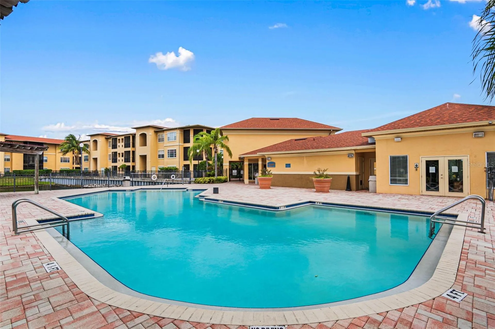 4333 Bayside Village Drive Tampa FL 33615