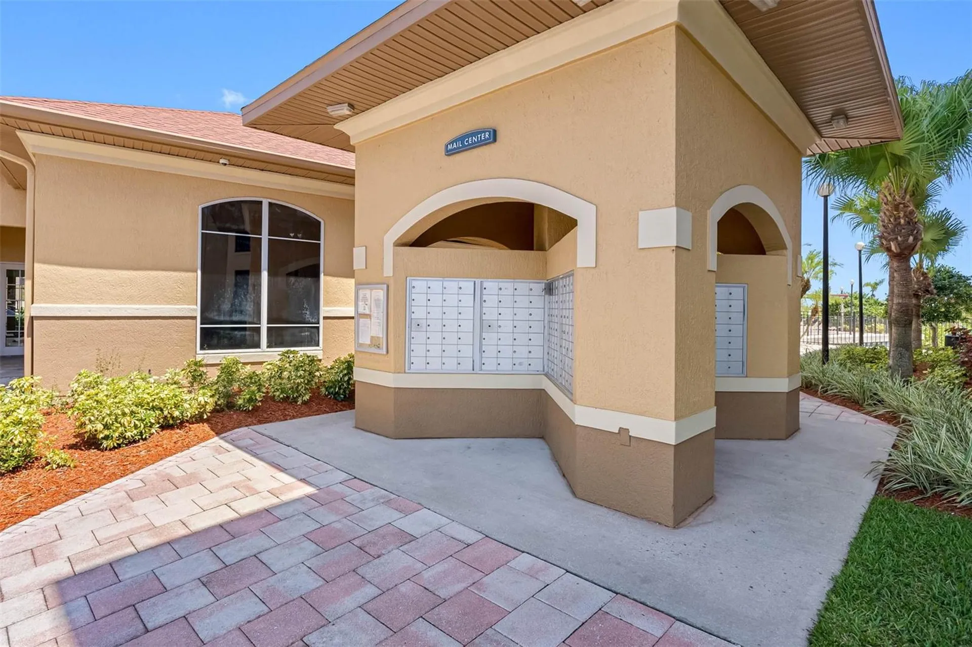 4333 Bayside Village Drive Tampa FL 33615