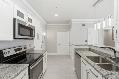4333 Bayside Village Drive Tampa FL 33615