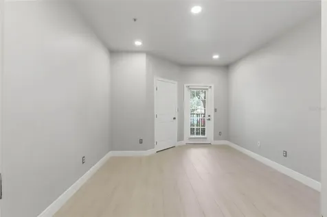 4333 Bayside Village Drive Tampa FL 33615