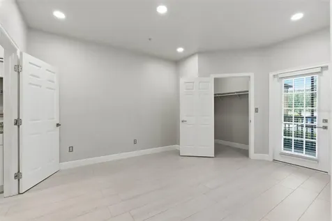 4333 Bayside Village Drive Tampa FL 33615