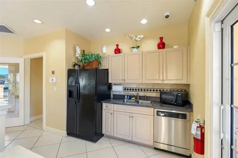 4333 Bayside Village Drive Tampa FL 33615
