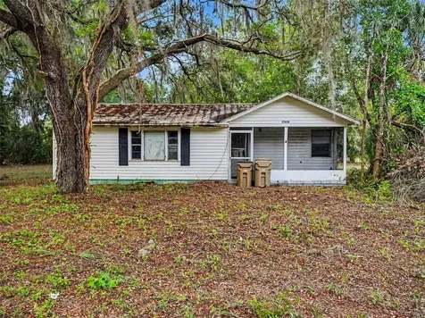 25628 Fishermans Road Paisley FL 32767