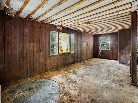 25628 Fishermans Road Paisley FL 32767