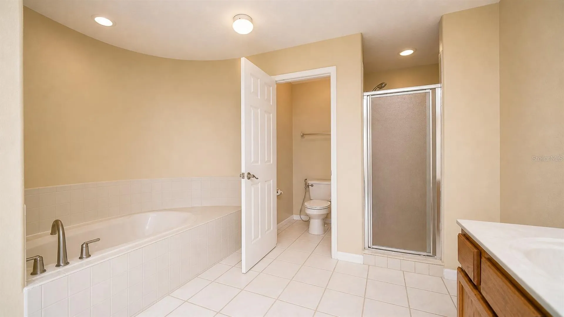357 Fairway Pointe Circle Orlando FL 32828