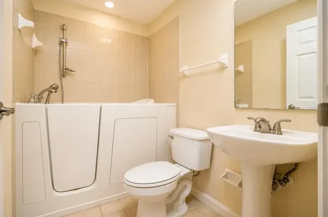 357 Fairway Pointe Circle Orlando FL 32828