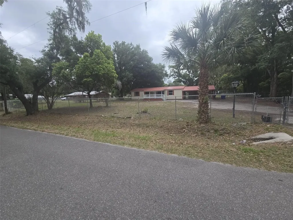 8009 Franklin Road Plant City FL 33565