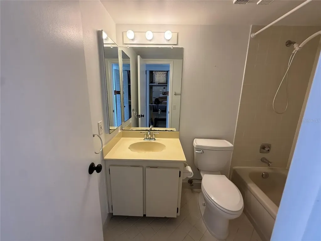 6365 Bahia Del Mar Boulevard St Petersburg FL 33715