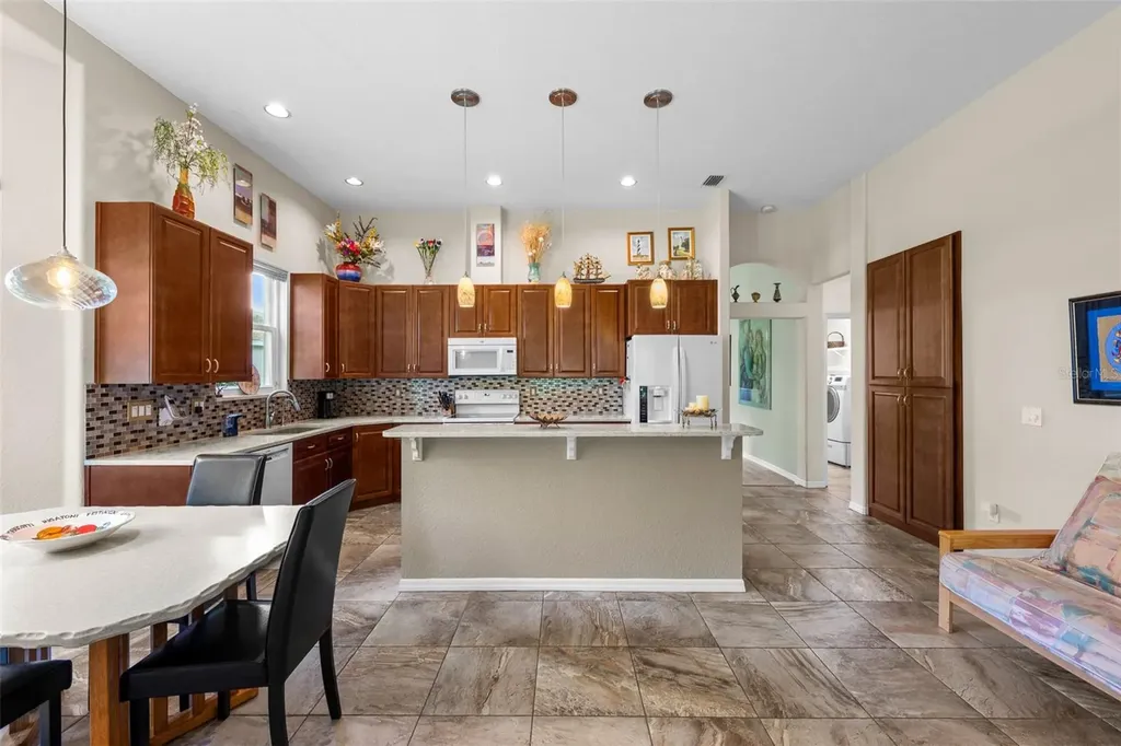 5222 New Brittany Lane Zephyrhills FL 33541