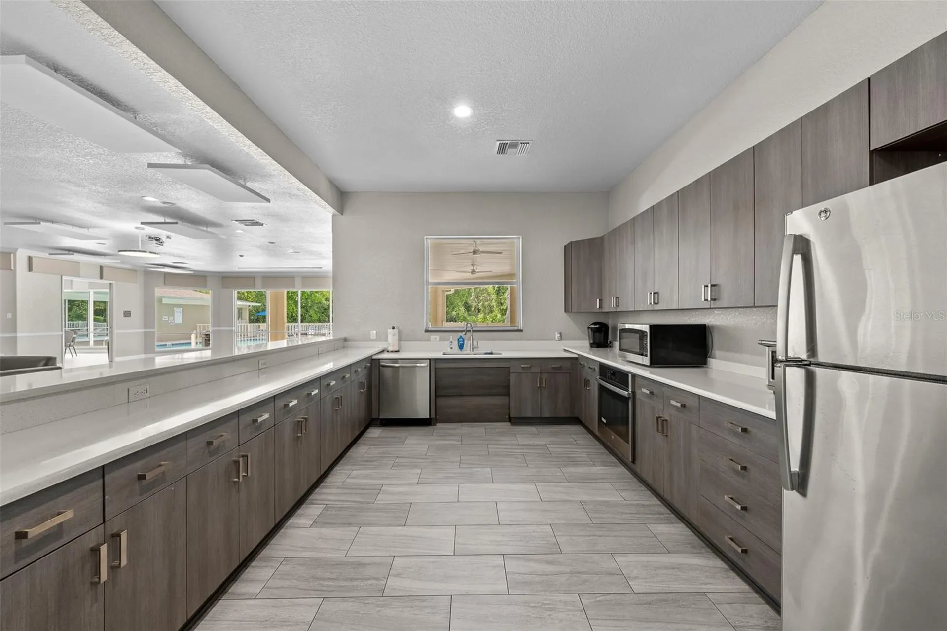 5222 New Brittany Lane Zephyrhills FL 33541