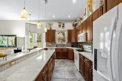 5222 New Brittany Lane Zephyrhills FL 33541