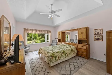 5222 New Brittany Lane Zephyrhills FL 33541