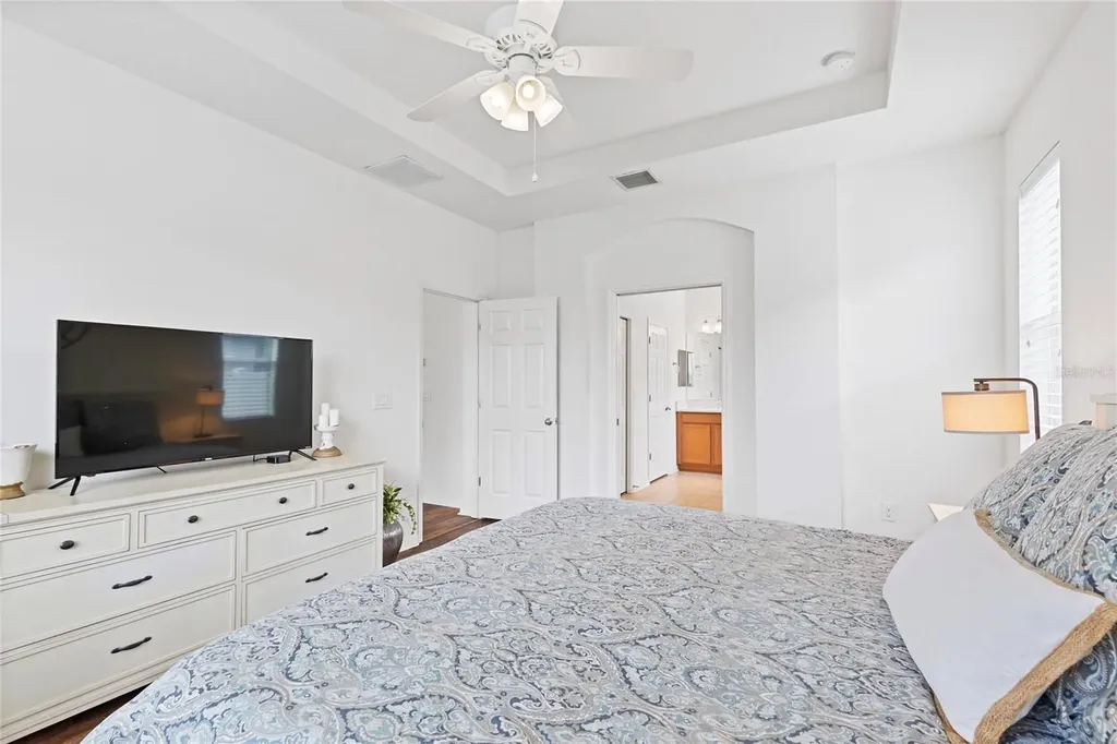 10228 Avelar Ridge Drive Riverview FL 33578