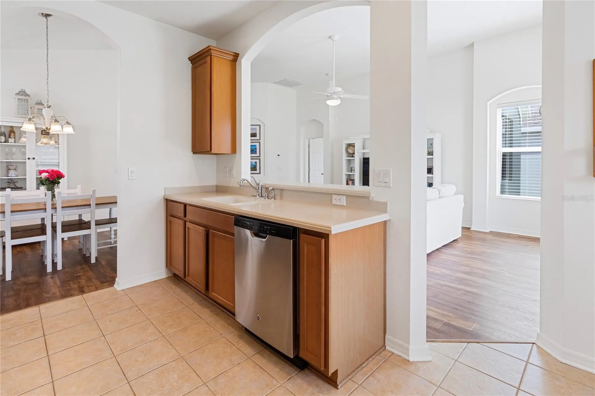 10228 Avelar Ridge Drive Riverview FL 33578