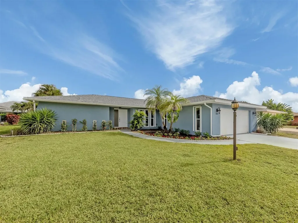 1007 River Oaks Court Venice FL 34293