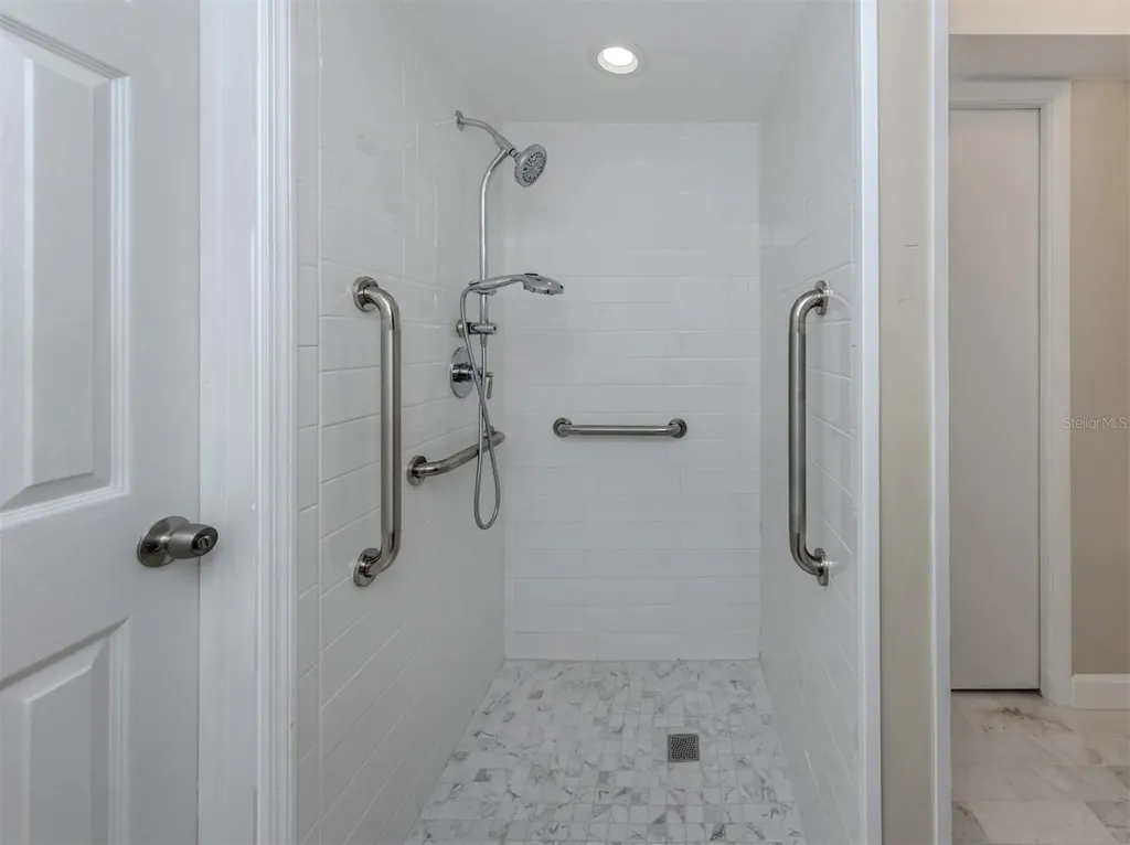 1007 River Oaks Court Venice FL 34293