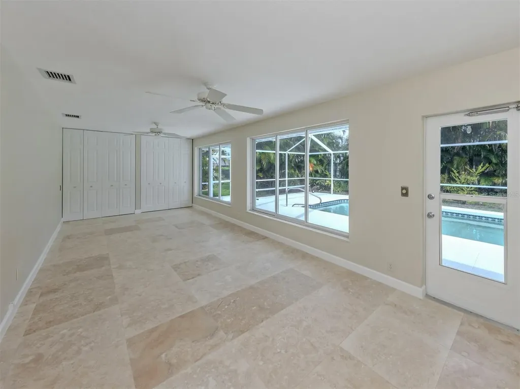 1007 River Oaks Court Venice FL 34293