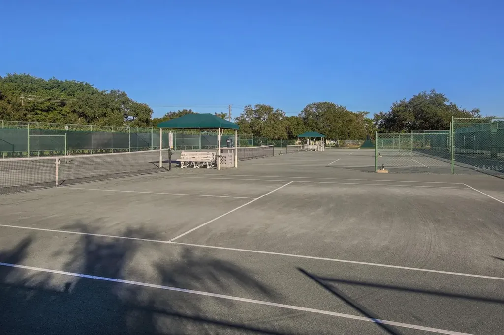 1007 River Oaks Court Venice FL 34293