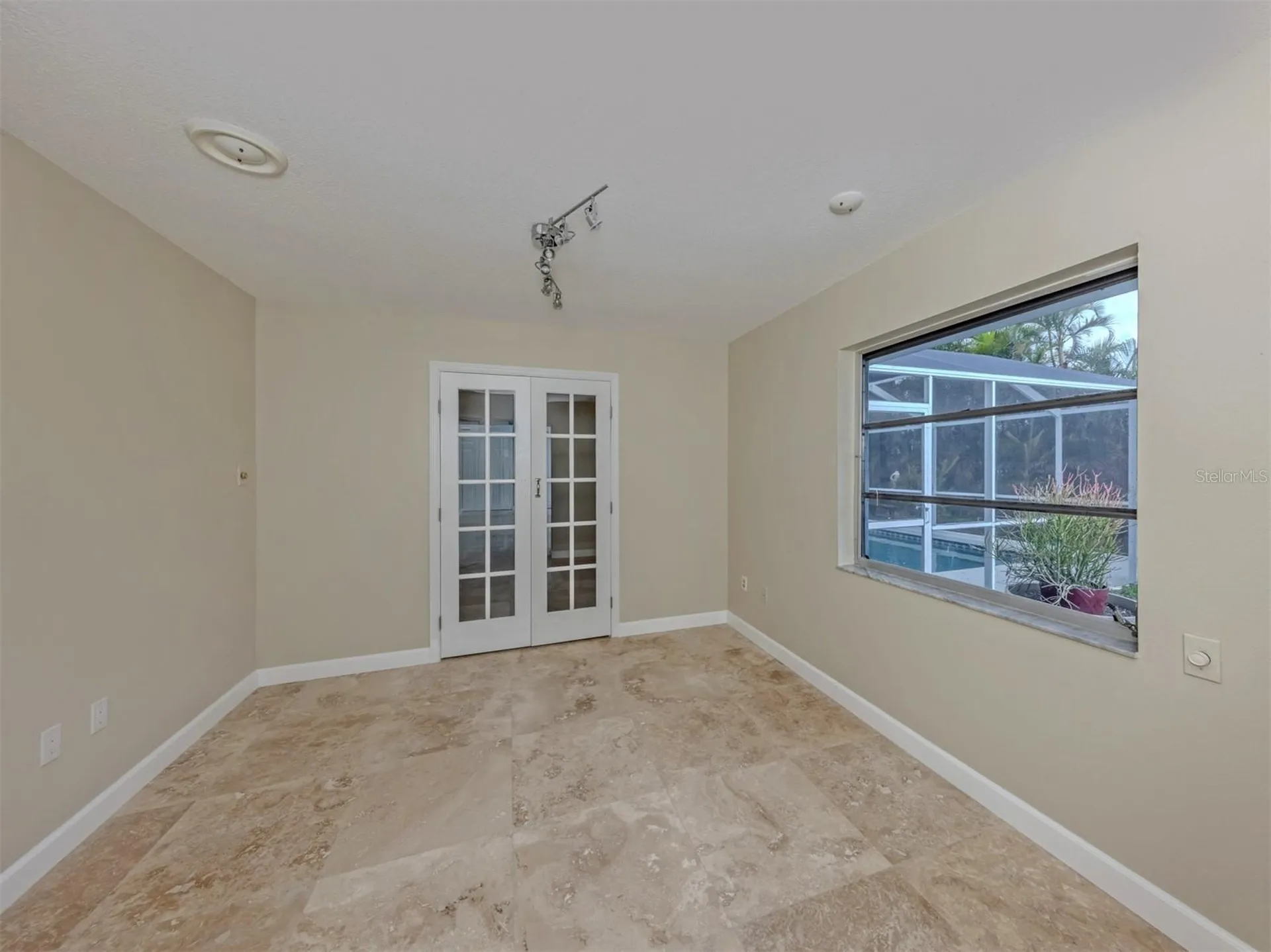 1007 River Oaks Court Venice FL 34293