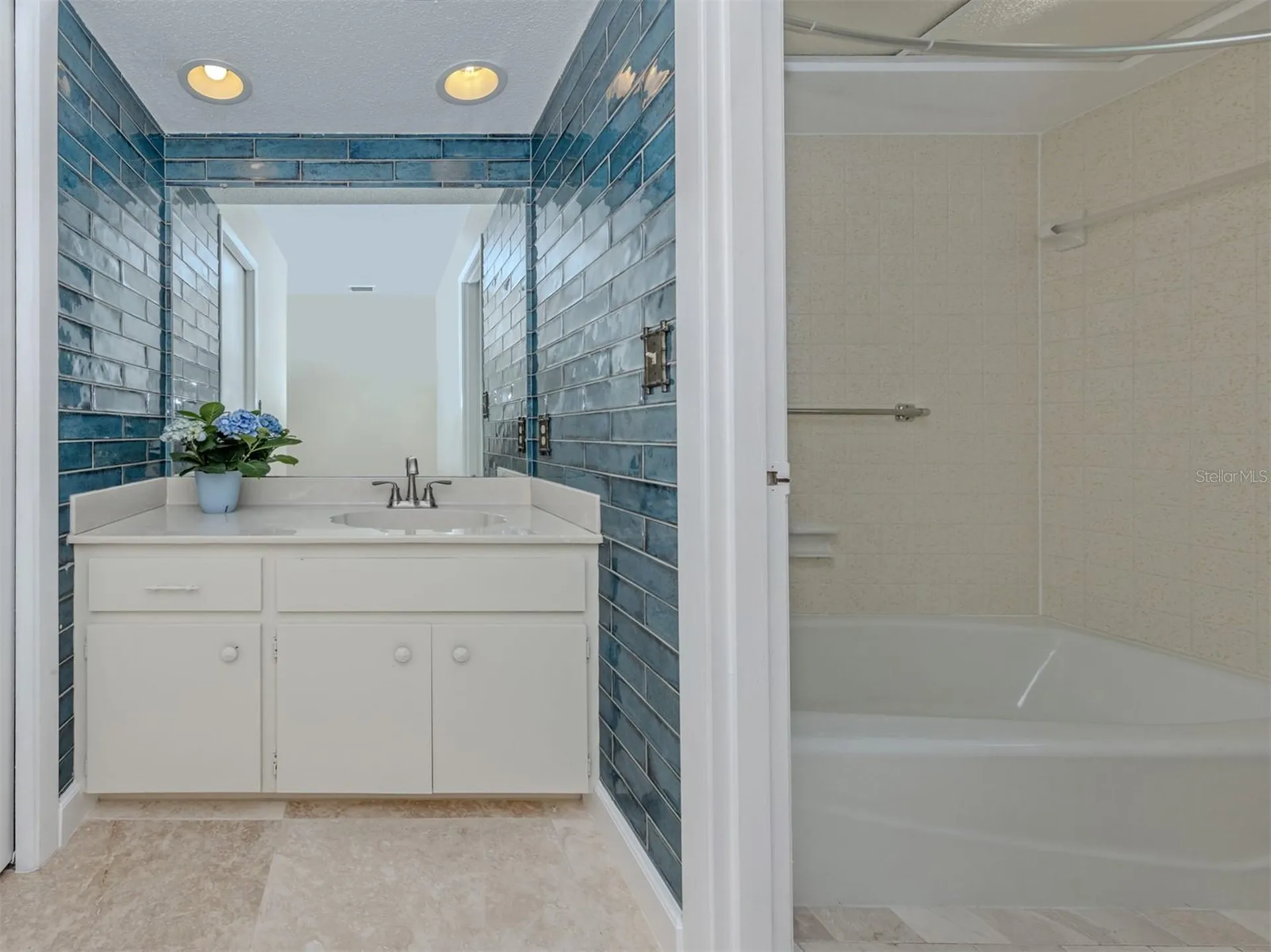 1007 River Oaks Court Venice FL 34293