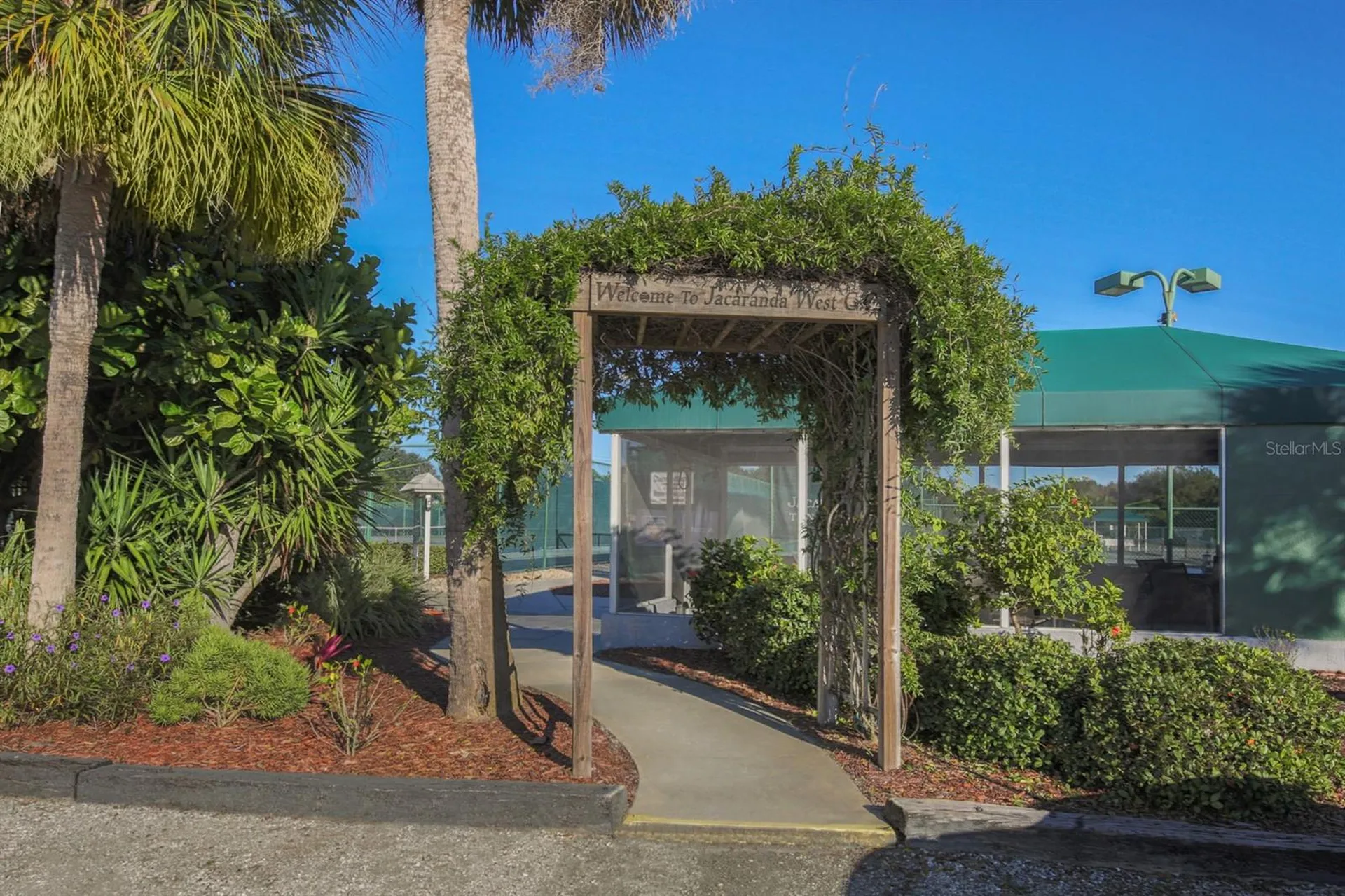 1007 River Oaks Court Venice FL 34293